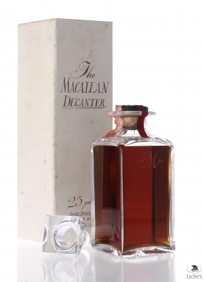 Macallan 1962 25 Years Old Decanter