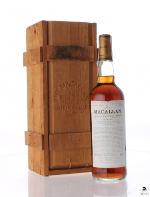 Macallan 25 years old Anniversary Giovinetti wood box